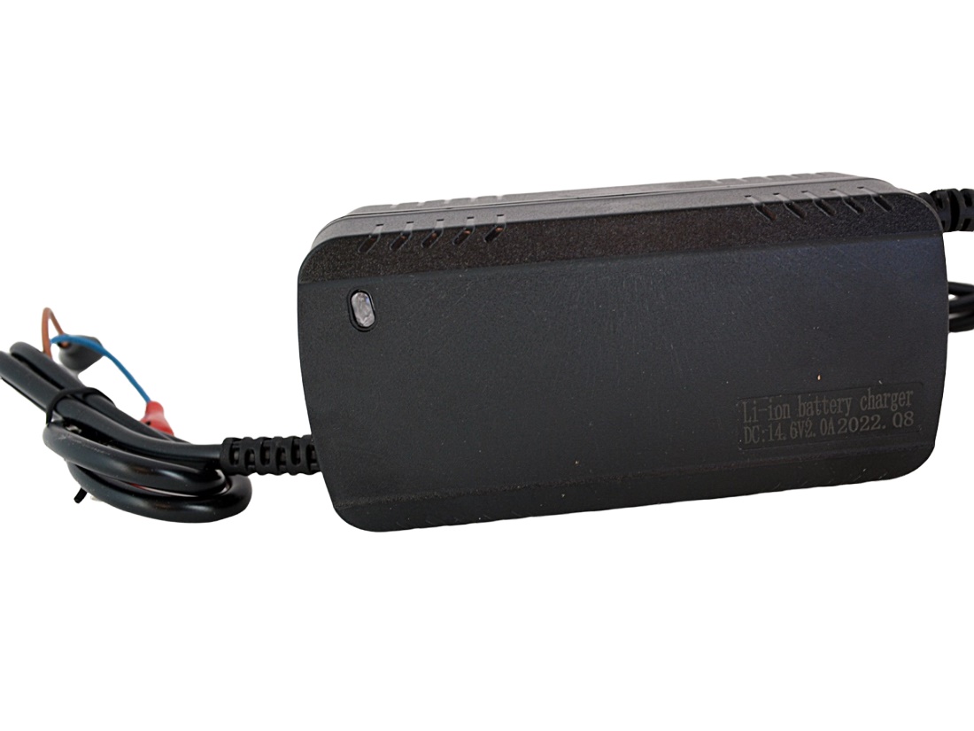 CC/CV-Batterieladegerät für LifePO4 Batterien mit 2A Ladestrom 14,6V automatisch