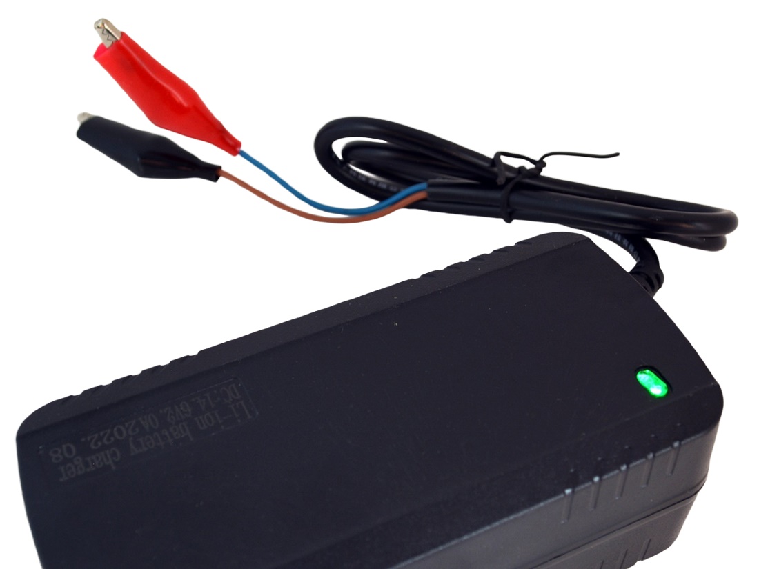 CC/CV-Batterieladegerät für LifePO4 Batterien mit 2A Ladestrom 14